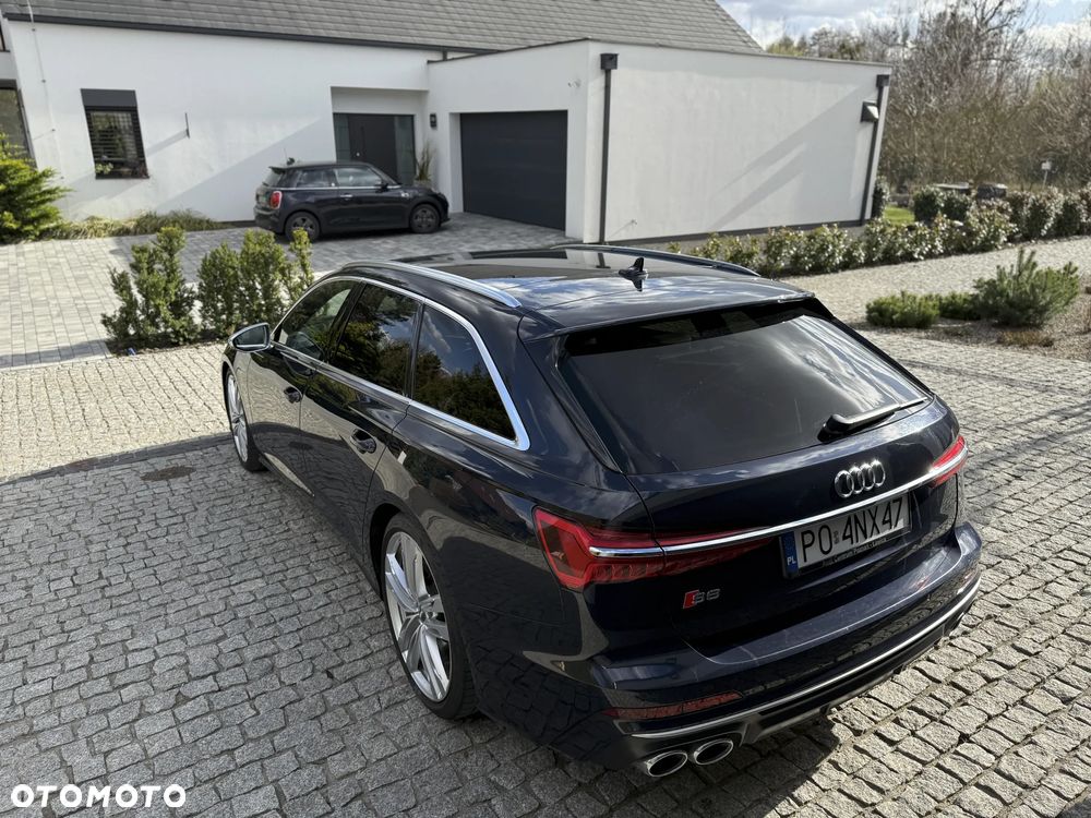 Audi S6 Avant - 15