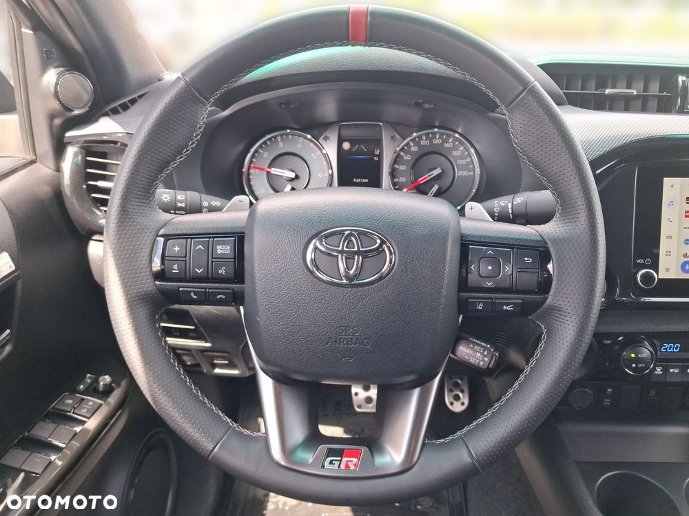 Toyota Hilux 2.8 D-4D Double Cab GR Sport II 4x4 - 15