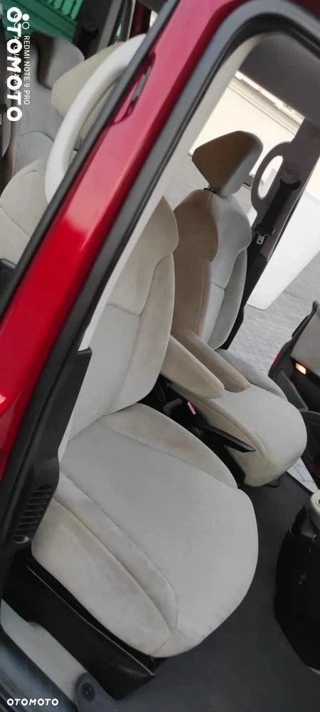 Citroën C8 2.2 HDi Exclusive - 26