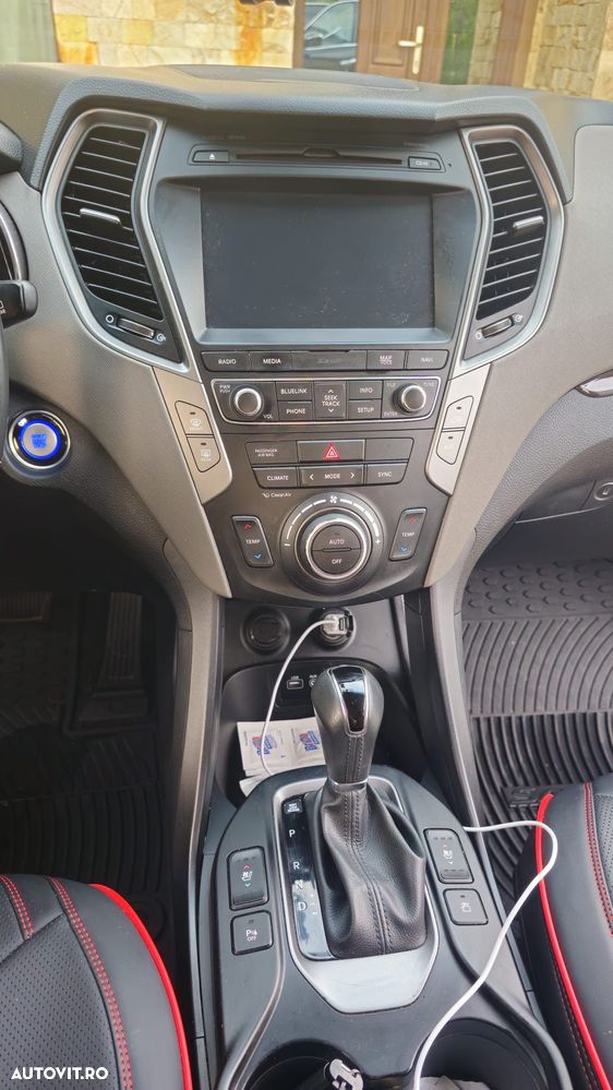 Hyundai Santa Fe - 5