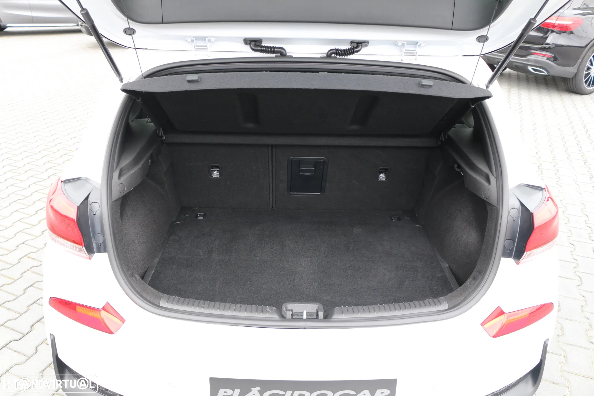 Hyundai i30 N 2.0 T-GDi Performance Pack - 47