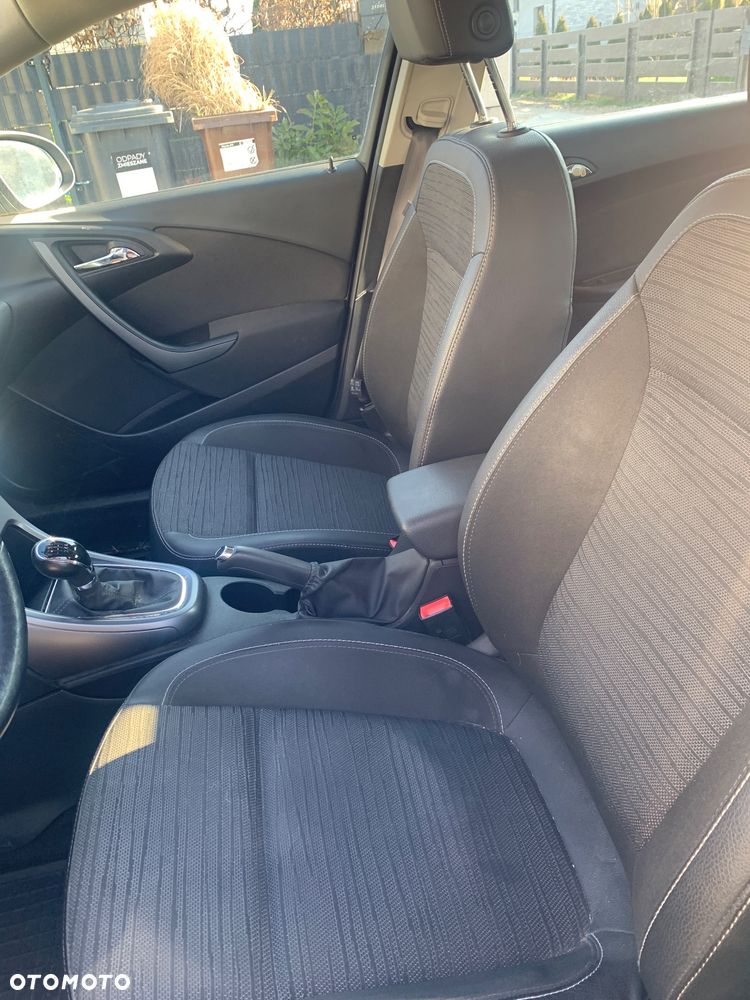 Opel Astra 1.4 T Active - 11