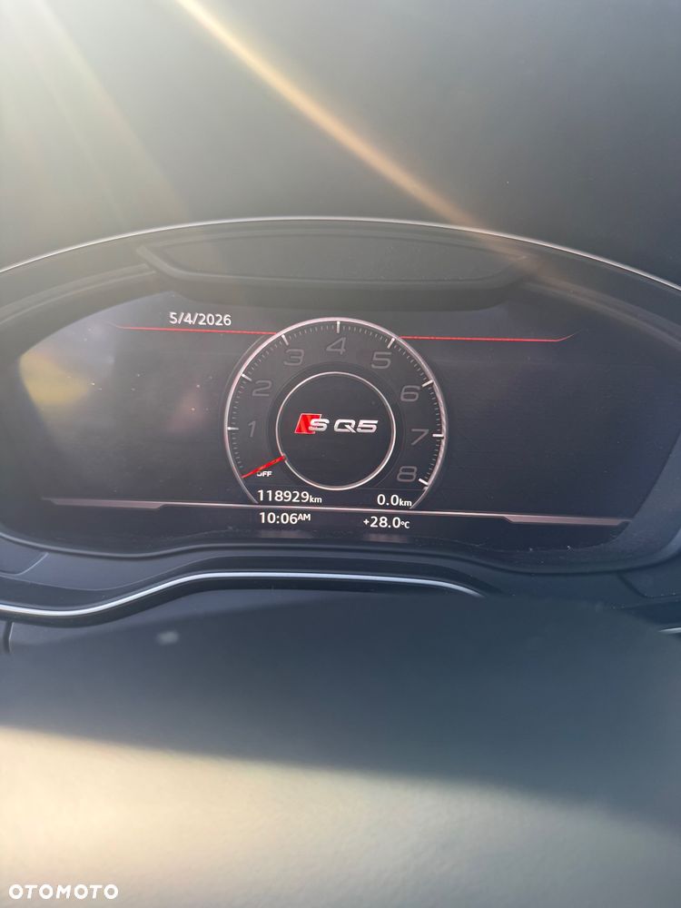 Audi SQ5 - 14