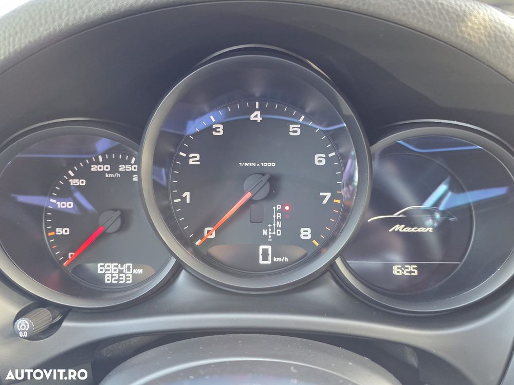 Porsche Macan PDK - 11