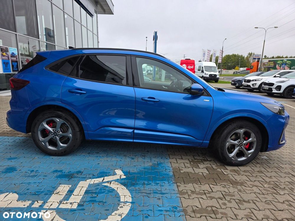 Ford Kuga - 8