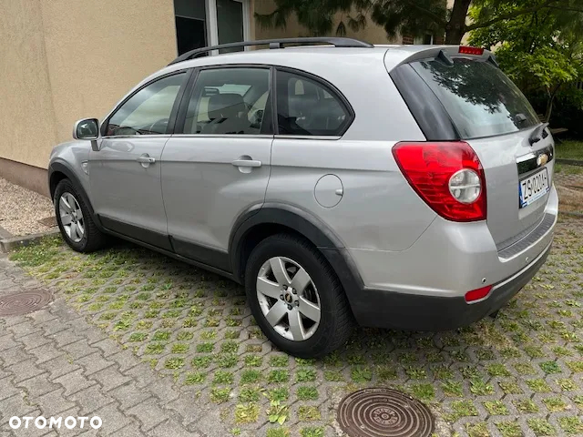 Chevrolet Captiva 2.0 4WD 7 Sitzer Automatik LT - 4