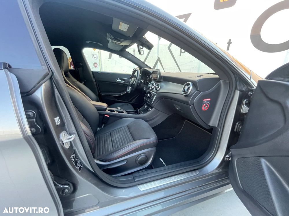 Mercedes-Benz CLA 220 - 10