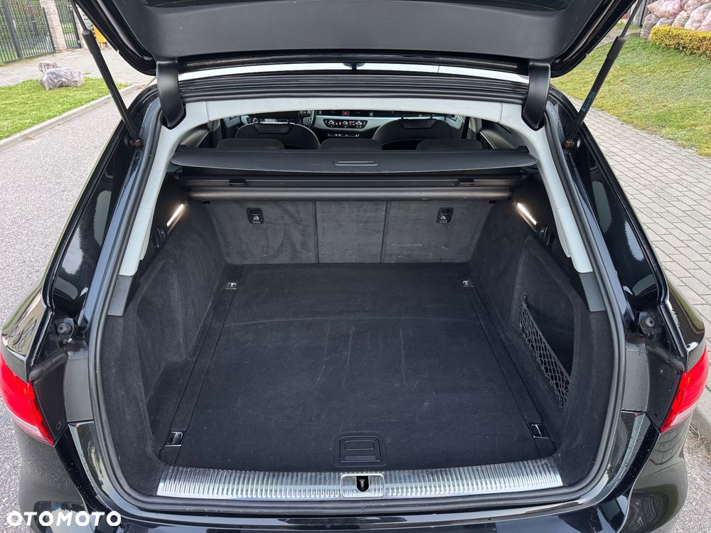 Audi A4 Avant - 16