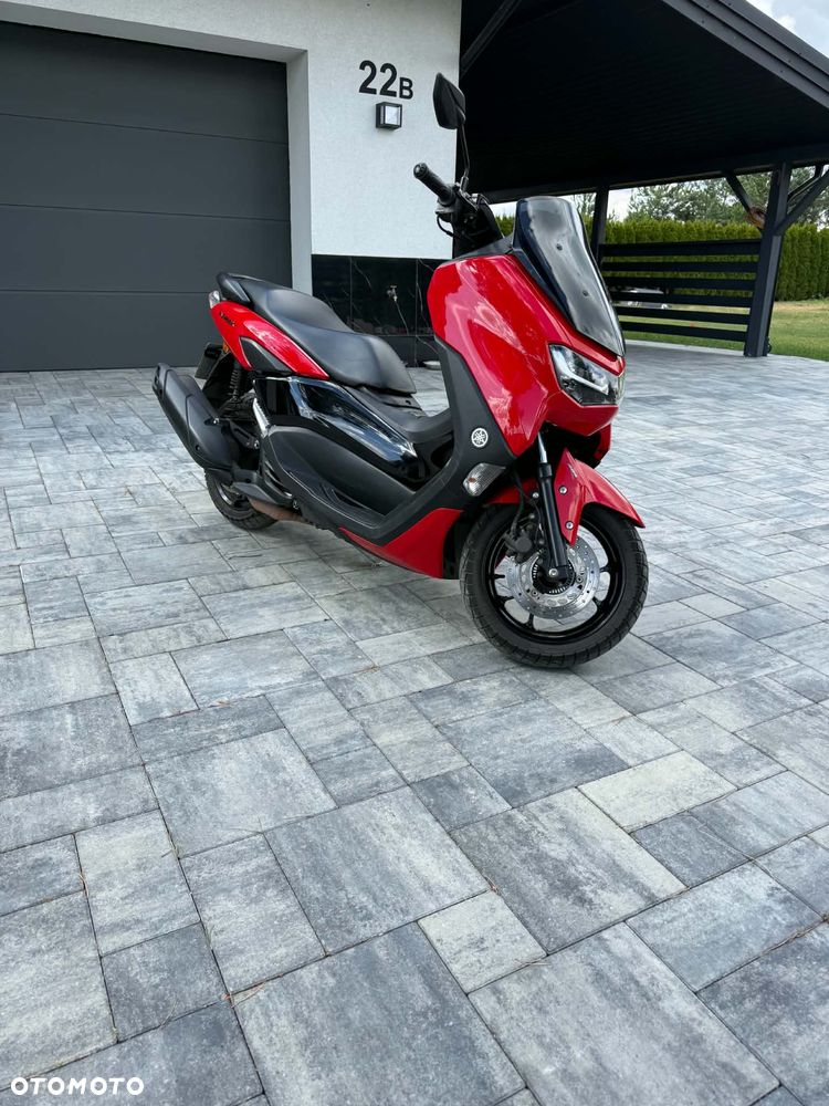 Yamaha NMAX - 4