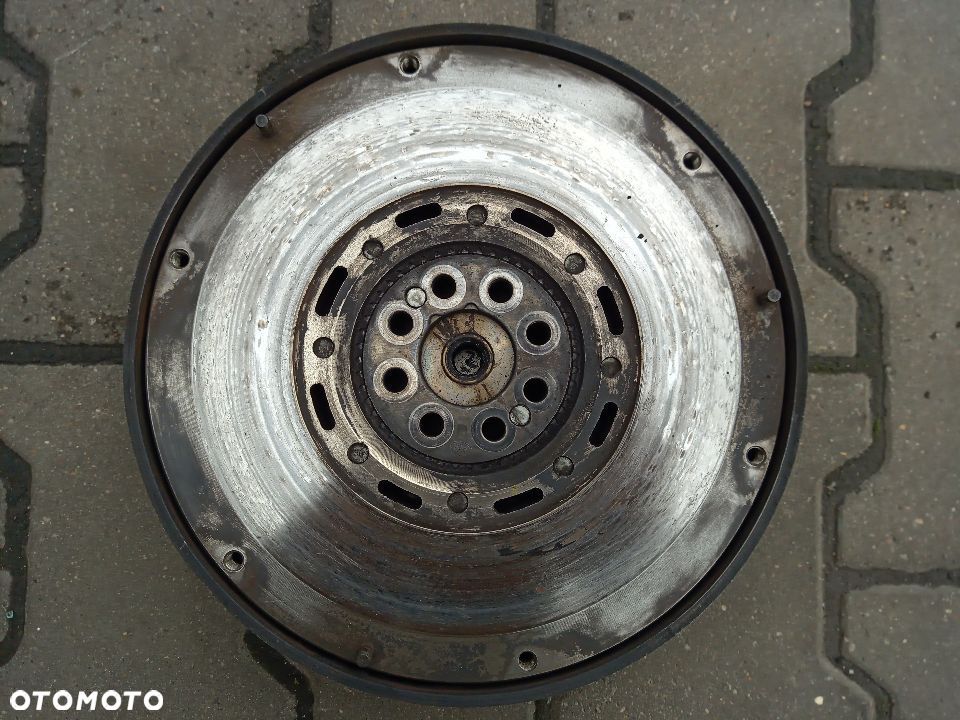 VW Passat B5 Audi A4 koło dwumasowe  2.5 TDI - 1