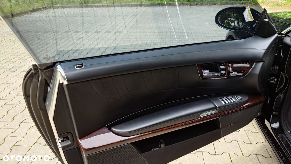 Mercedes-Benz CL 600 - 21