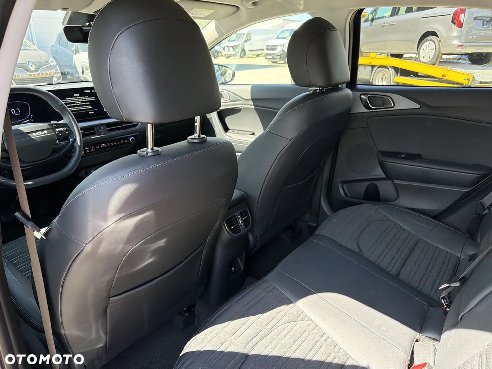 Kia XCeed 1.6 T-GDI L DCT - 15
