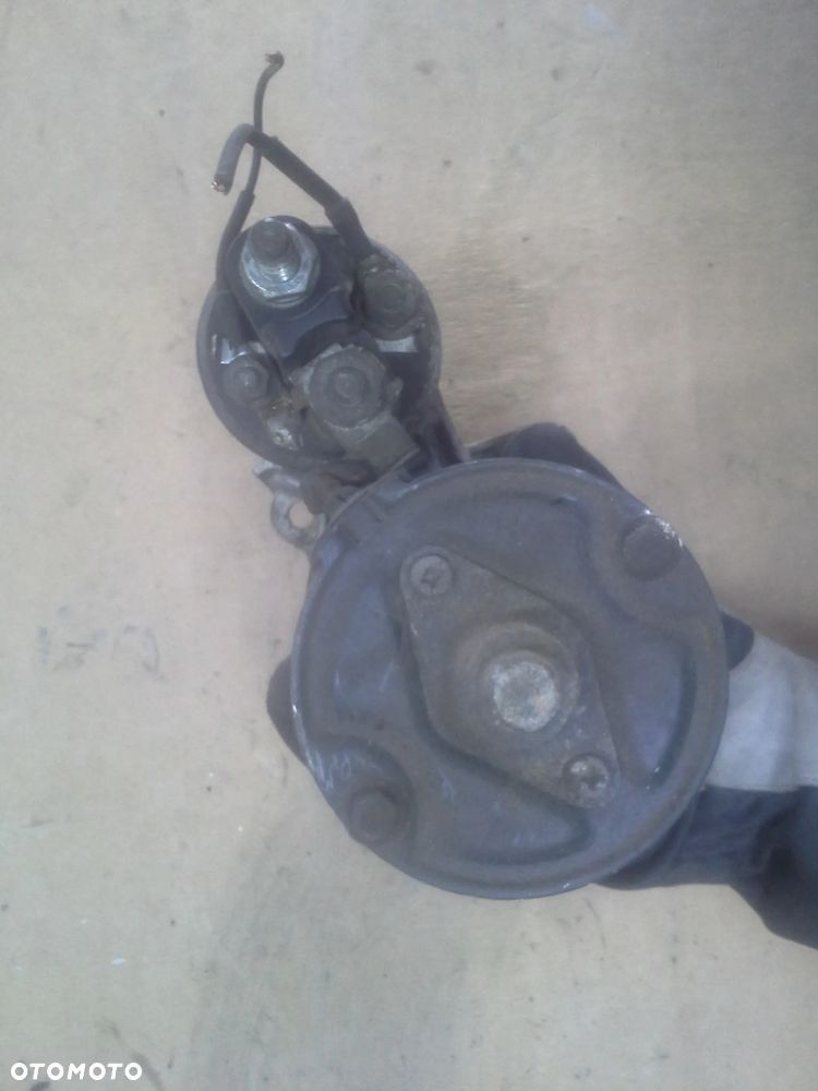 BMW E46 2.0 benzyna rozrusznik - 6