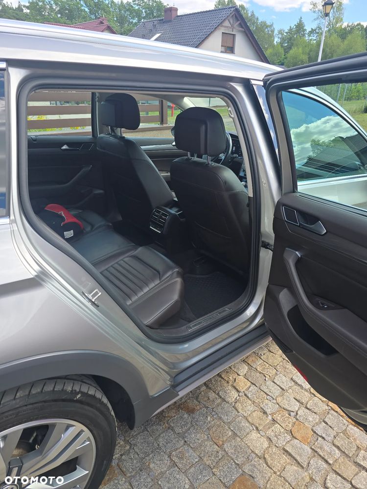 Volkswagen Passat Alltrack 2.0 TDI Bi-Turbo SCR 4Mot DSG - 12