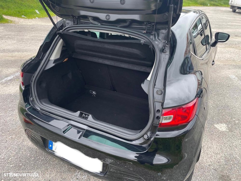 Renault Clio Energy dCi 90 Start & Stop Intens - 19