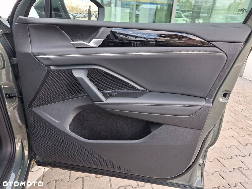 Volkswagen Tiguan 1.5 TSI EVO Elegance DSG - 17