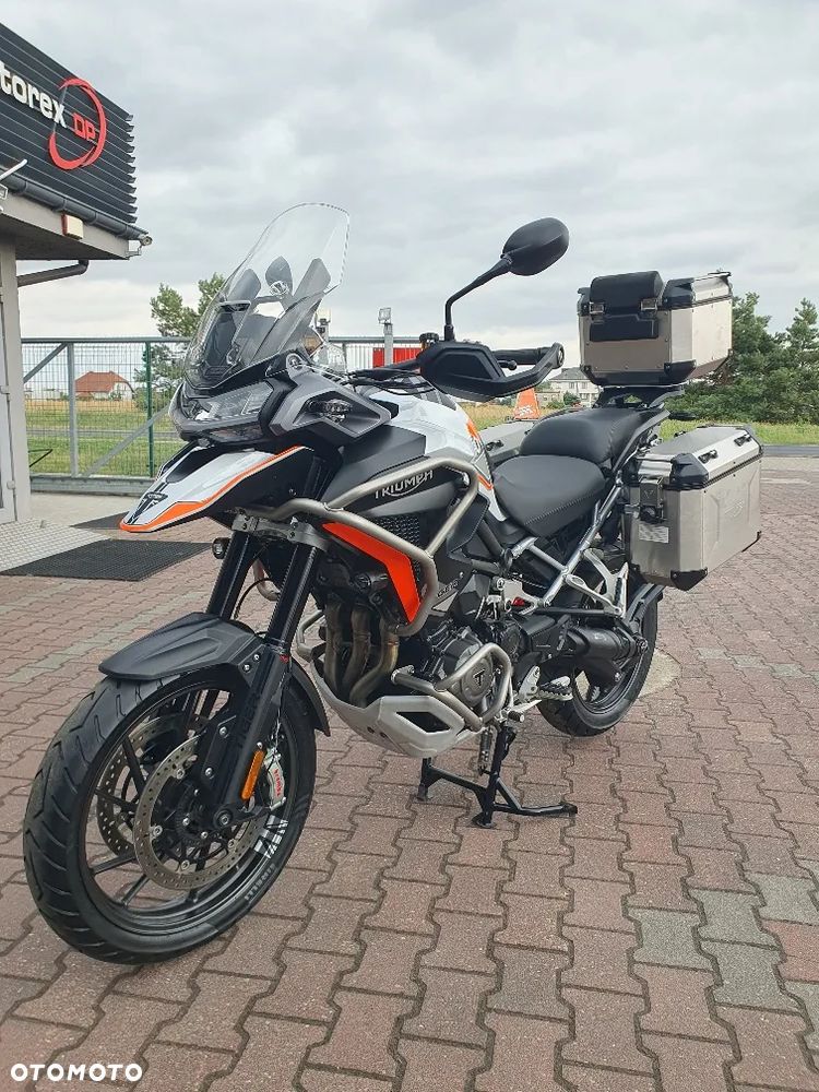 Triumph Tiger - 2