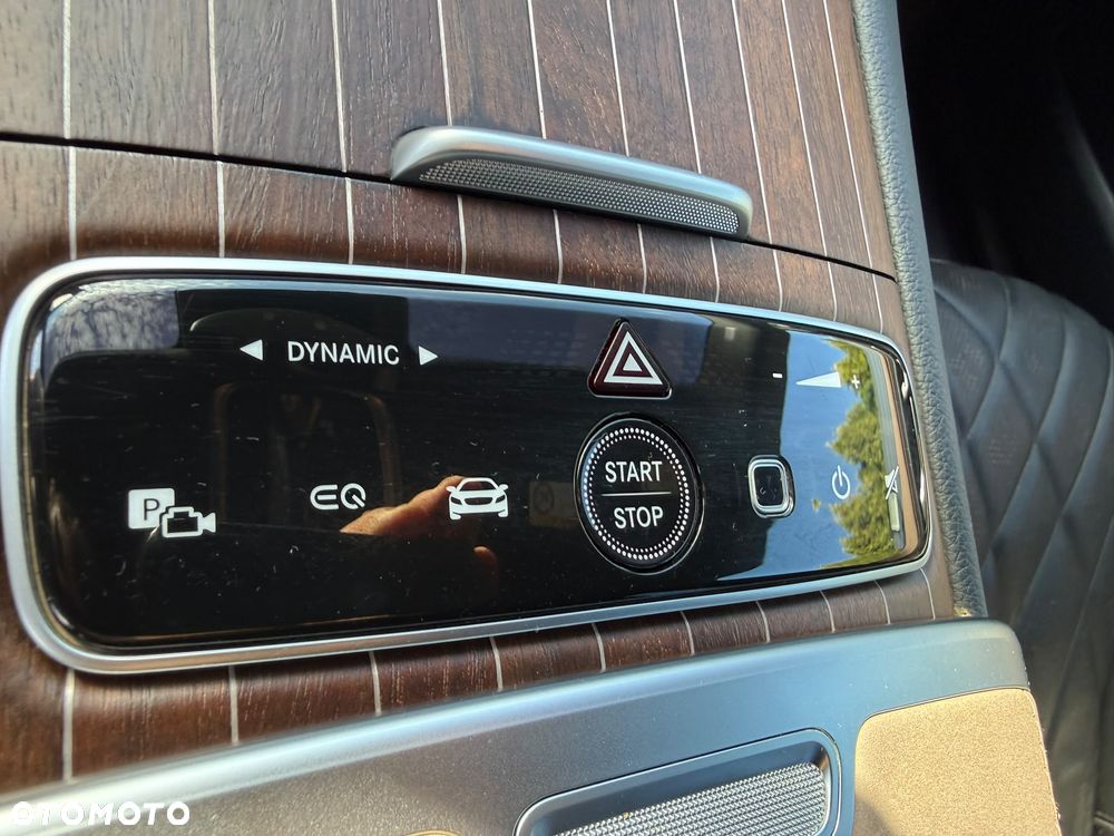 Mercedes-Benz EQS 580 4Matic AMG Line - 12