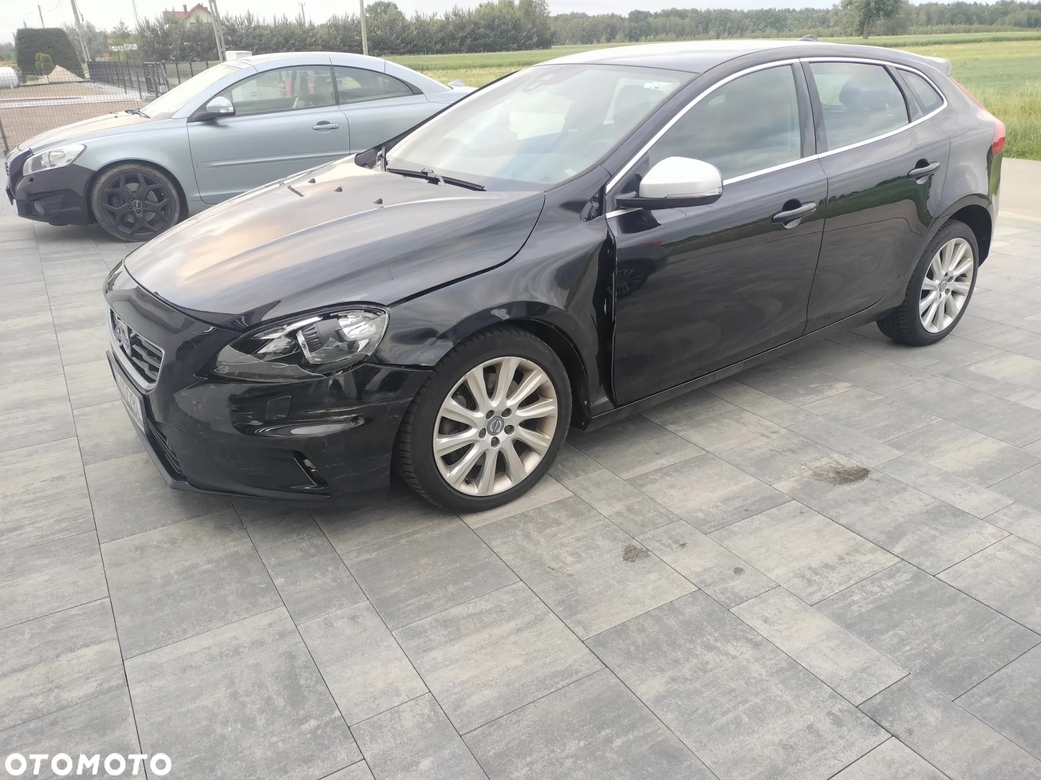 Volvo V40 D4 Drive-E R-Design Summum - 3