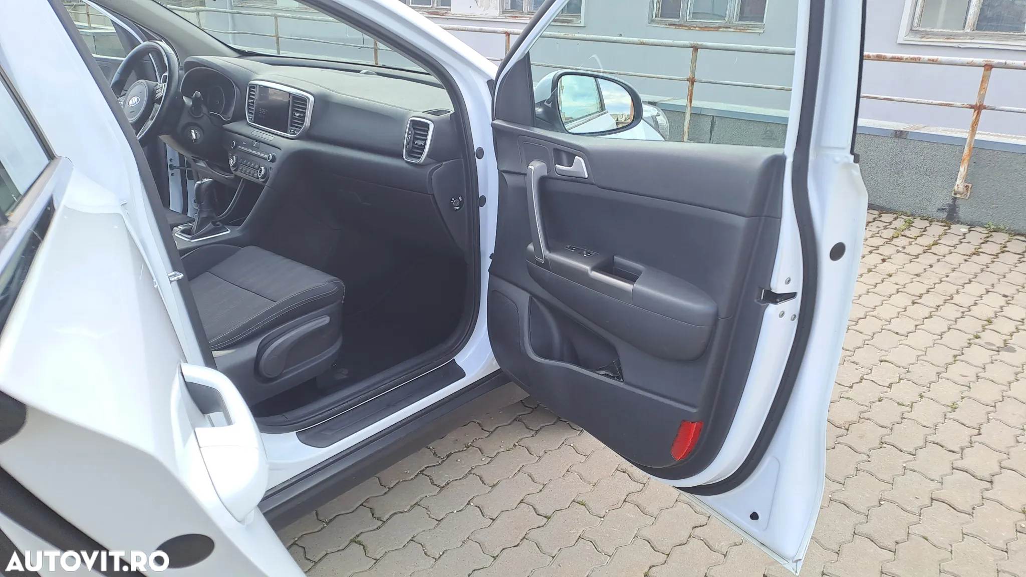 Kia Sportage - 14
