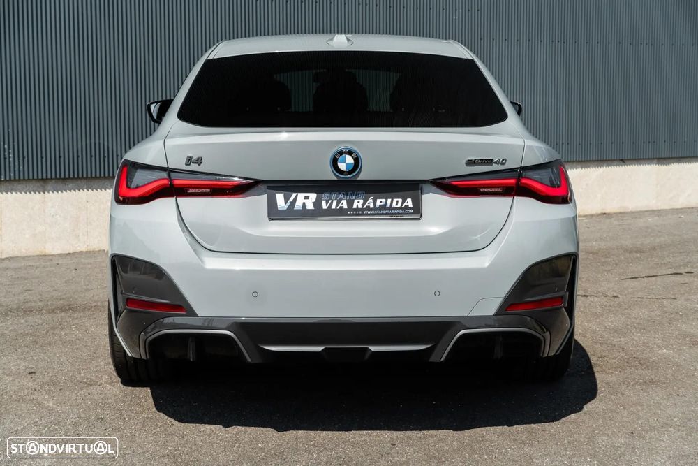 BMW i4 eDrive40 Pack Desportivo M - 6