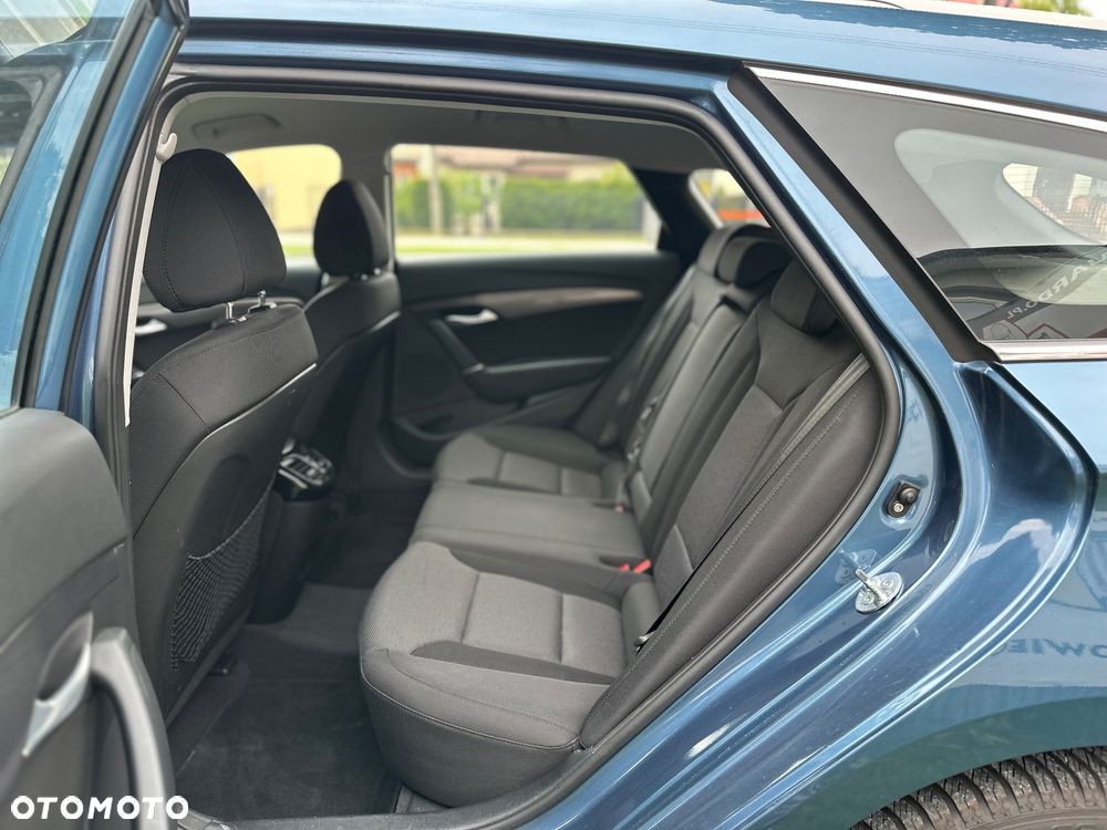 Hyundai i40 i40cw 1.7 CRDi Fifa World Cup Edition - 14
