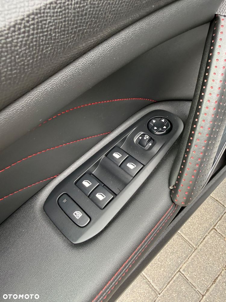 Peugeot 308 PureTech 130 GPF Stop & Start GT Pack - 21