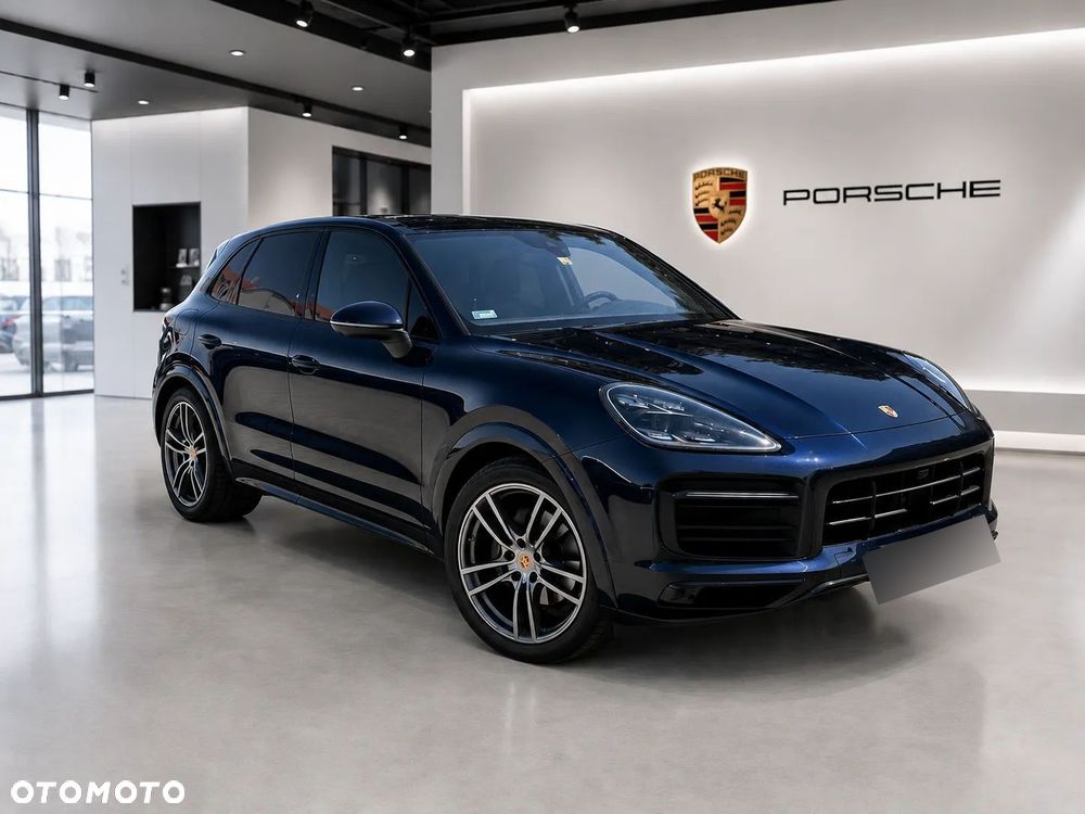 Porsche Cayenne Standard - 1