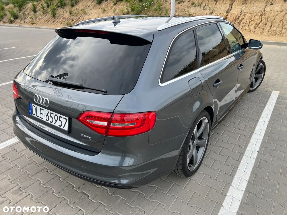 Audi A4 Avant 2.0 TDI DPF clean diesel quattro S tronic S line Sportpaket - 5