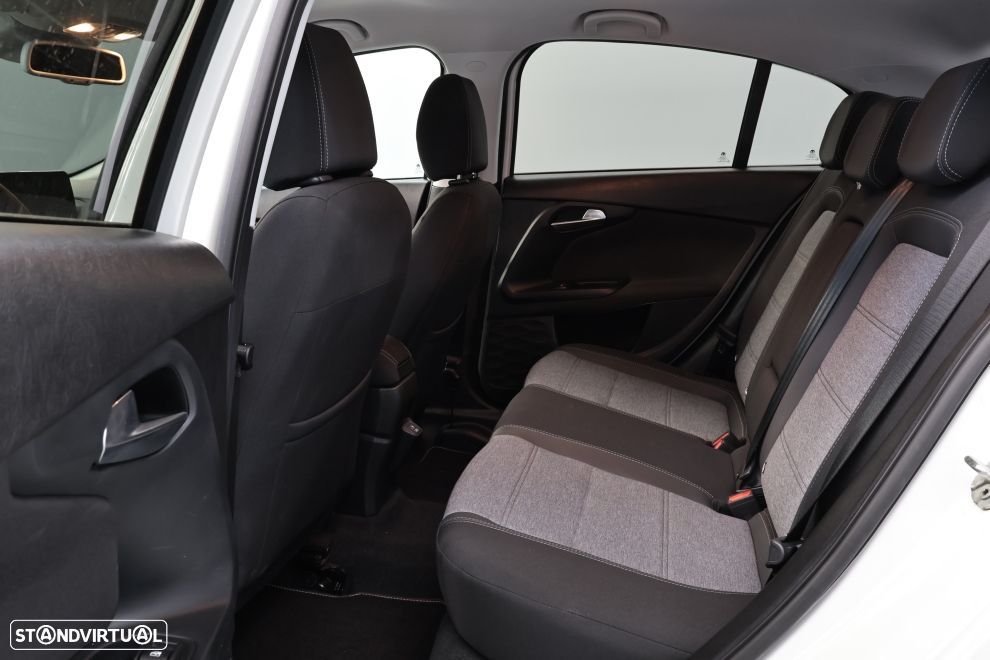 Fiat Tipo Cross 1.0 GSE T3 - 45