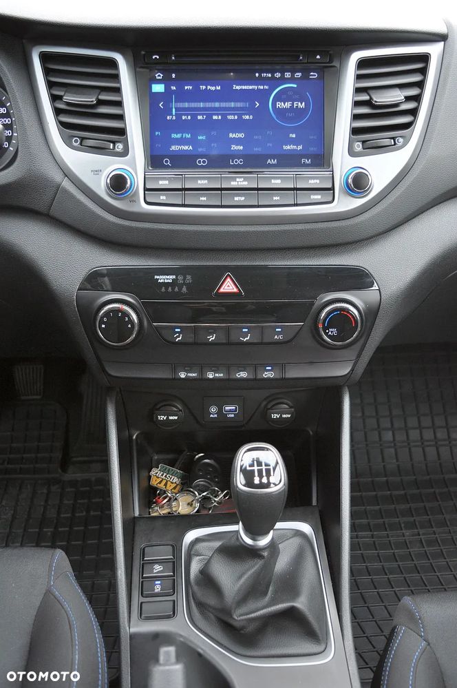 Hyundai Tucson 1.6 GDI BlueDrive GO 2WD - 21