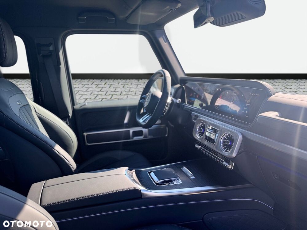 Mercedes-Benz Klasa G AMG 63 - 17