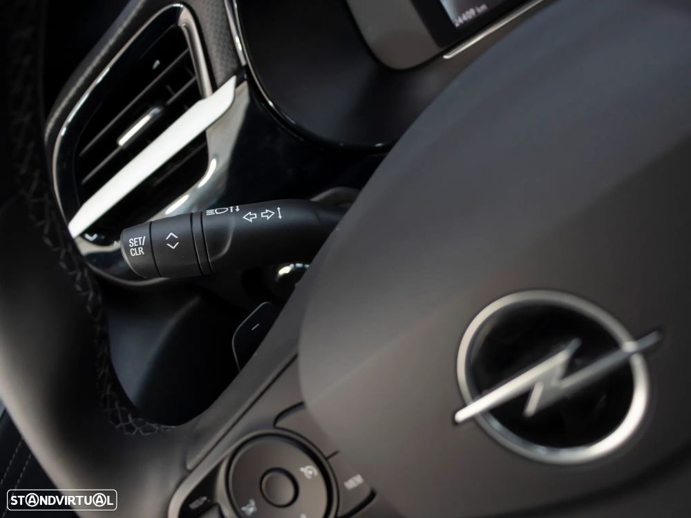 Opel Corsa 1.2 T Hybrid EdCT - 21