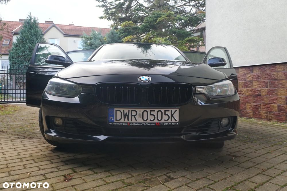 BMW Seria 3 - 29