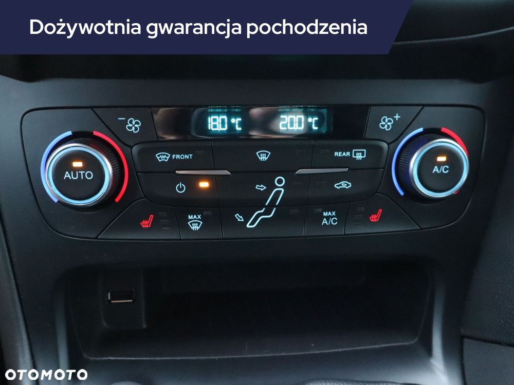 Ford Focus SW - 17