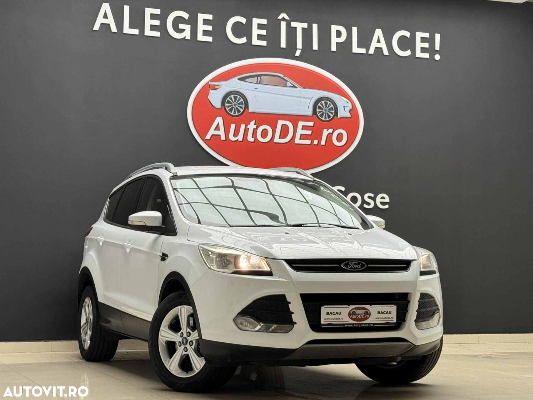Ford Kuga - 2