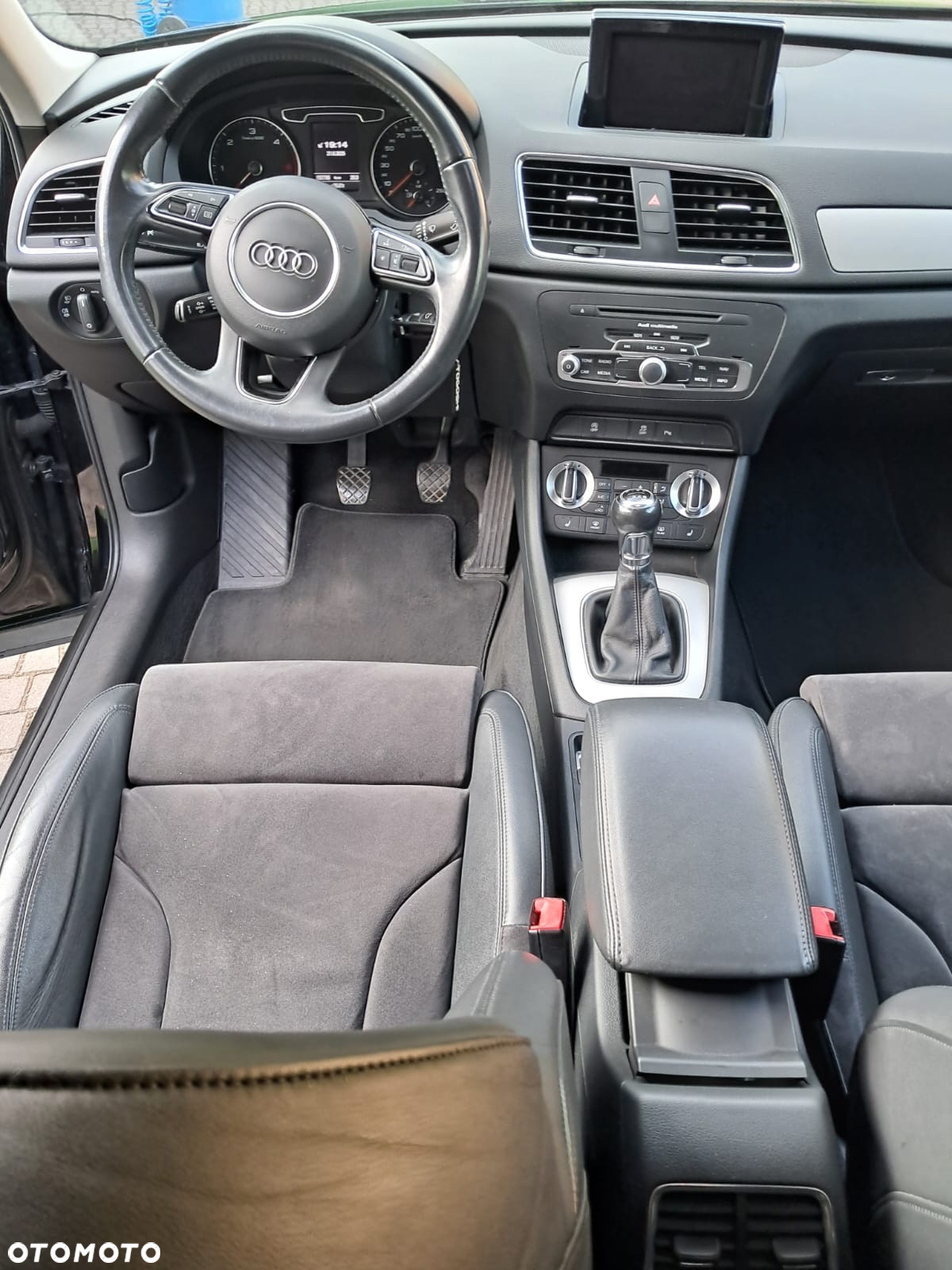 Audi Q3 2.0 TDI - 8