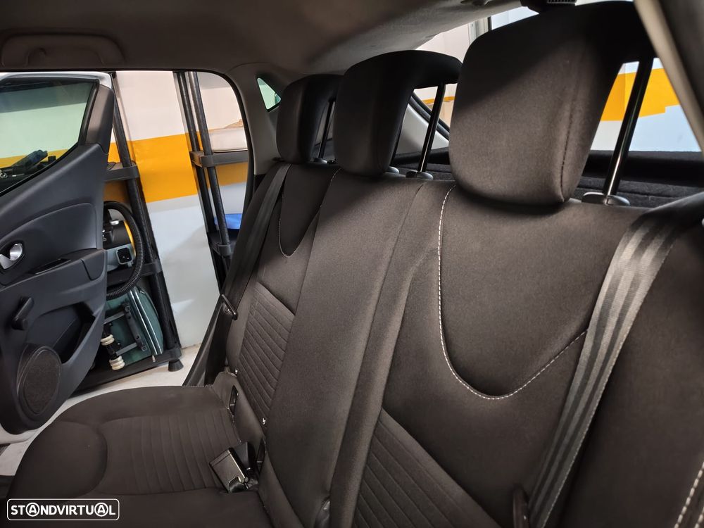 Renault Clio 0.9 TCe Limited Edition - 18