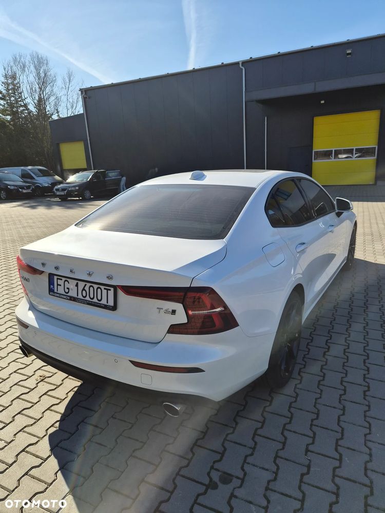 Volvo S60 - 3