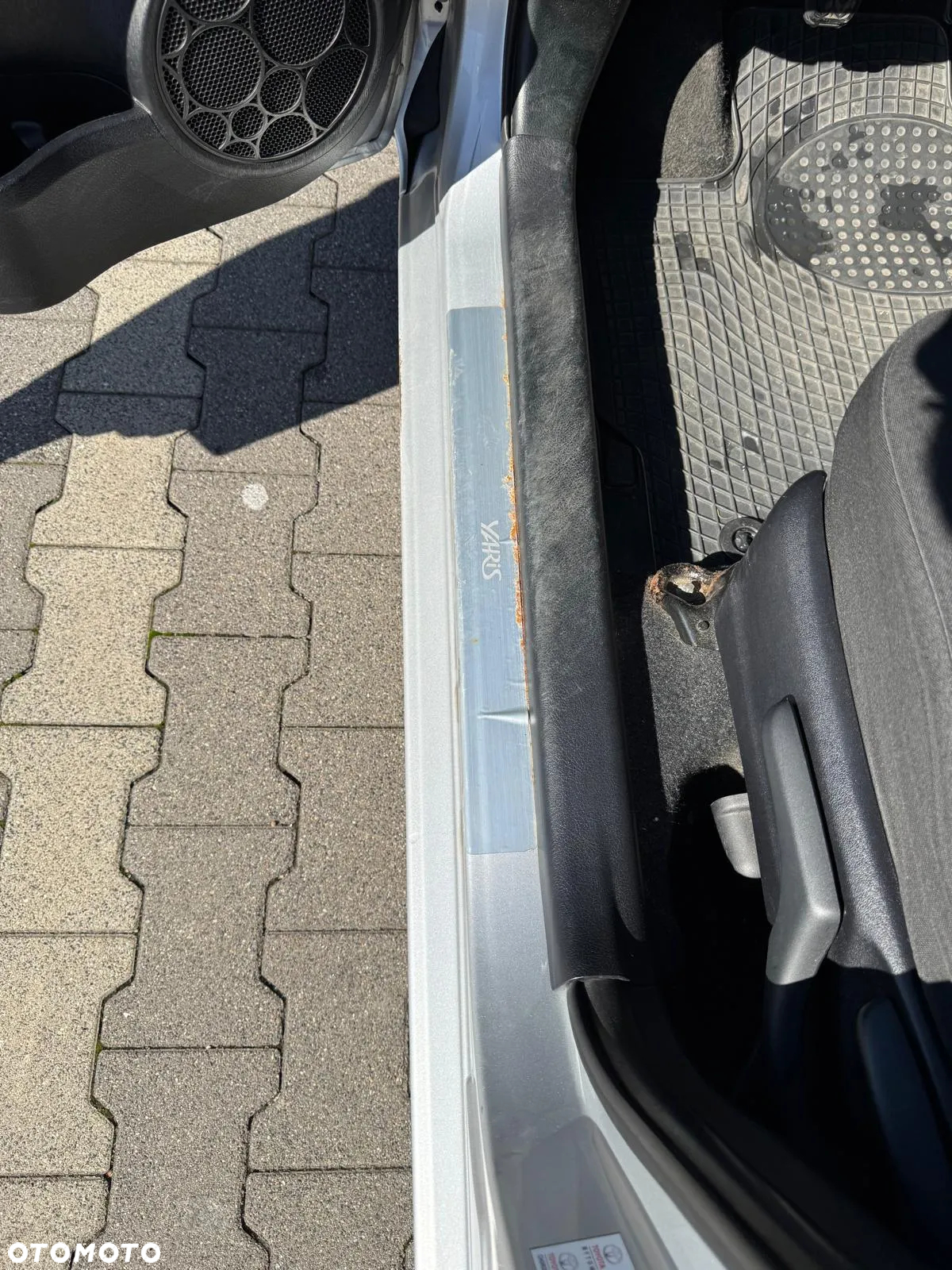 Toyota Yaris 1.0 Luna - 6