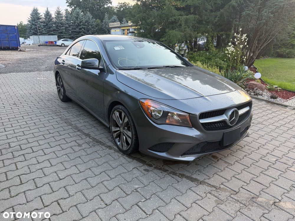 Mercedes-Benz CLA 250 7G-DCT - 3