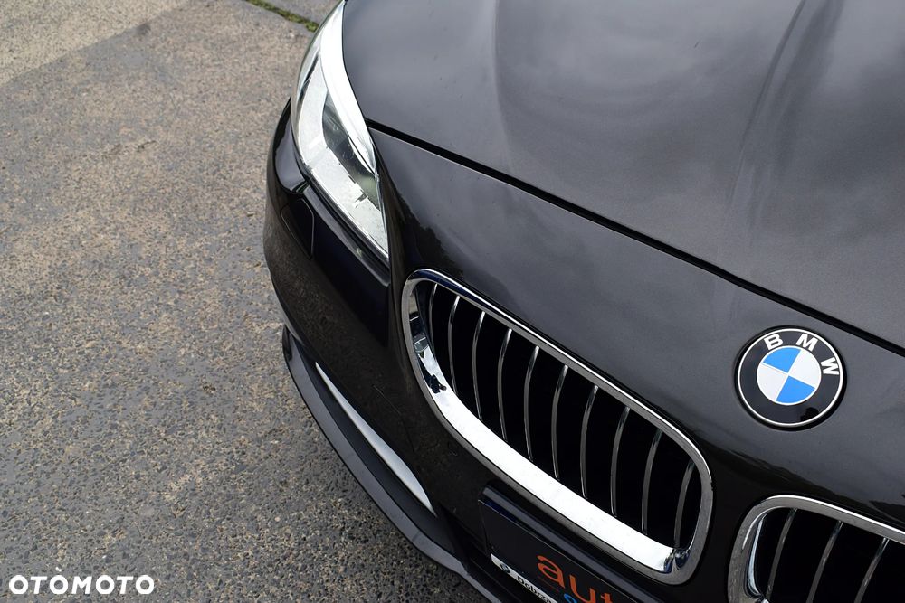BMW Seria 5 535i xDrive Luxury Line - 23