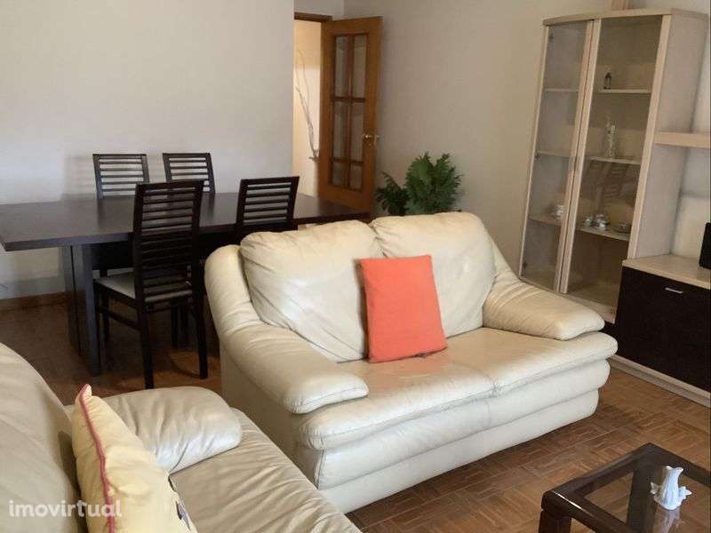 T1 Mobilado Azurem - Proximo do centro e da Universidade do Minho - Grande imagem: 5/12