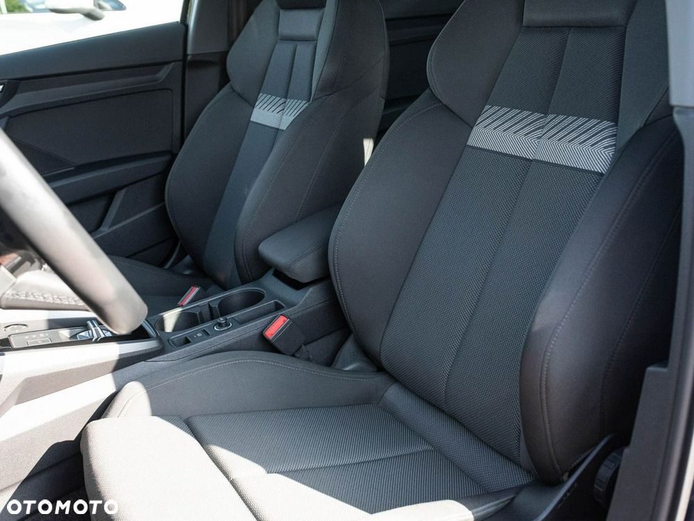 Audi A3 Sportback 35 TDI S tronic - 12