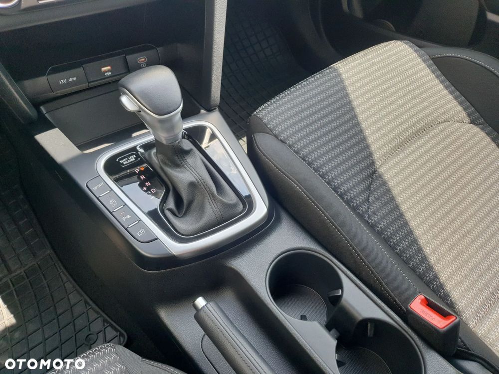 Kia Ceed 1.5 T-GDI M DCT - 16