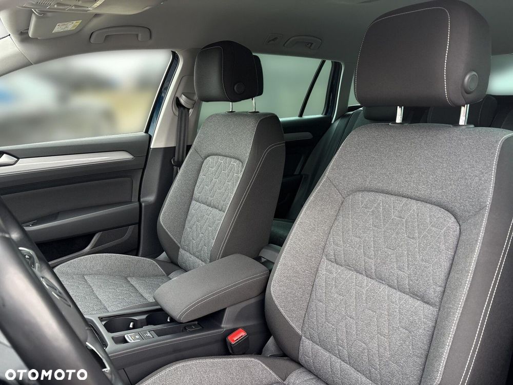 Volkswagen Passat Variant - 10