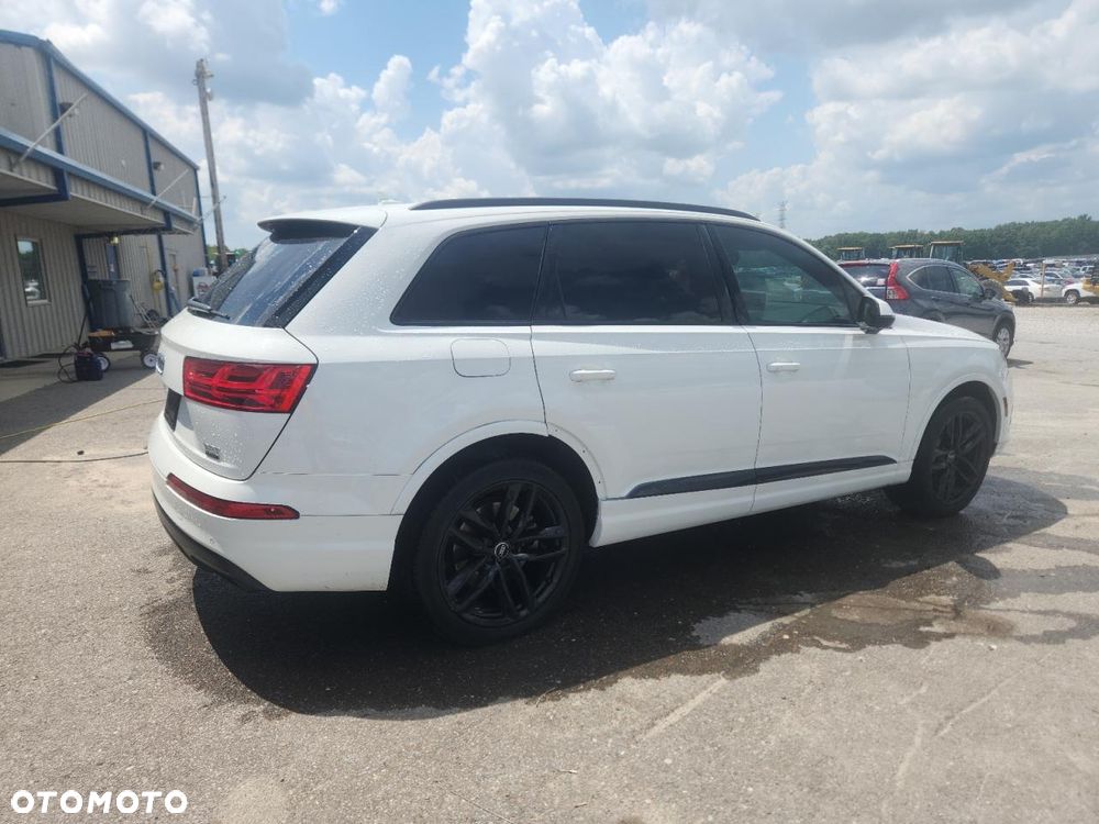 Audi Q7 3.0 TFSI Quattro Tiptronic - 3