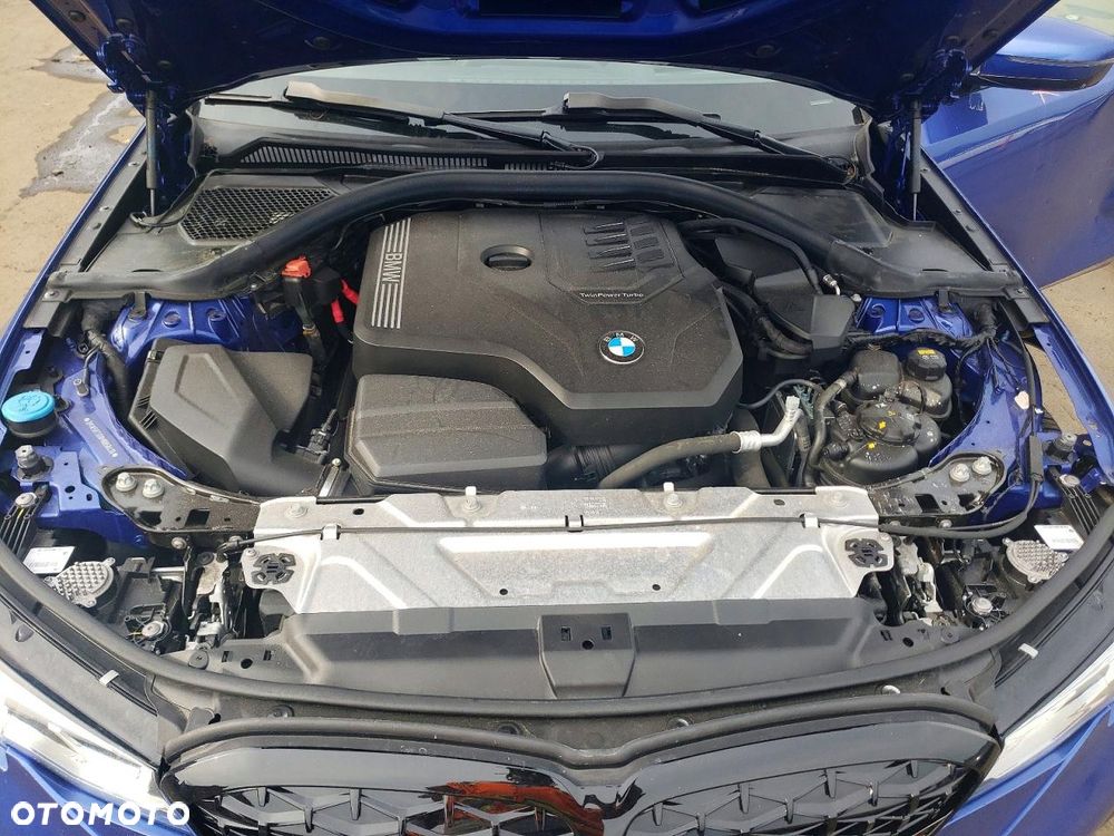 BMW Seria 3 330i GPF xDrive M Sport - 12