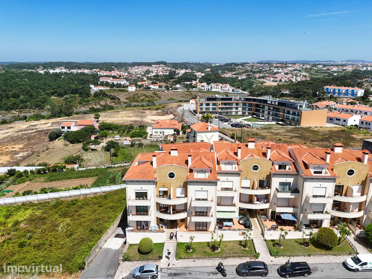 Apartamento T2 com vista mar junto ao centro da Ericeira - Grande imagem: 2/19