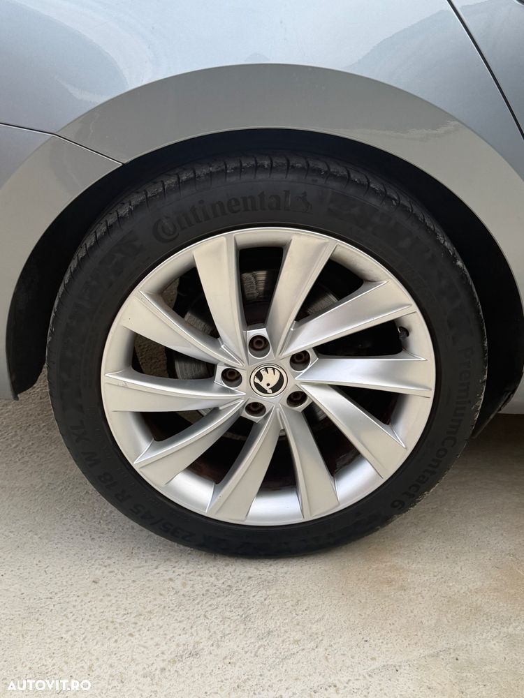 Skoda Superb 2.0 TDI DSG Style - 13